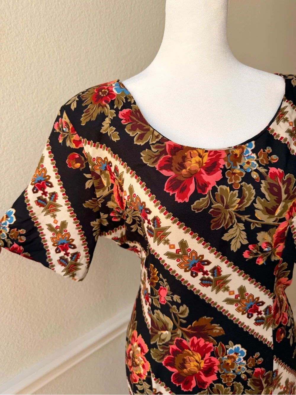 Vintage‎ Nina Piccalino Floral Southwestern Midi Dress Romantic Folk Festival